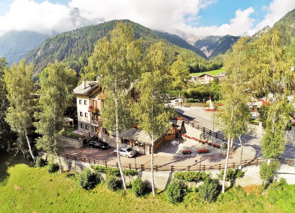 Hotel Stella Del Nord كورمايور المظهر الخارجي الصورة