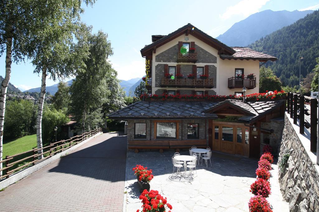 Hotel Stella Del Nord كورمايور المظهر الخارجي الصورة